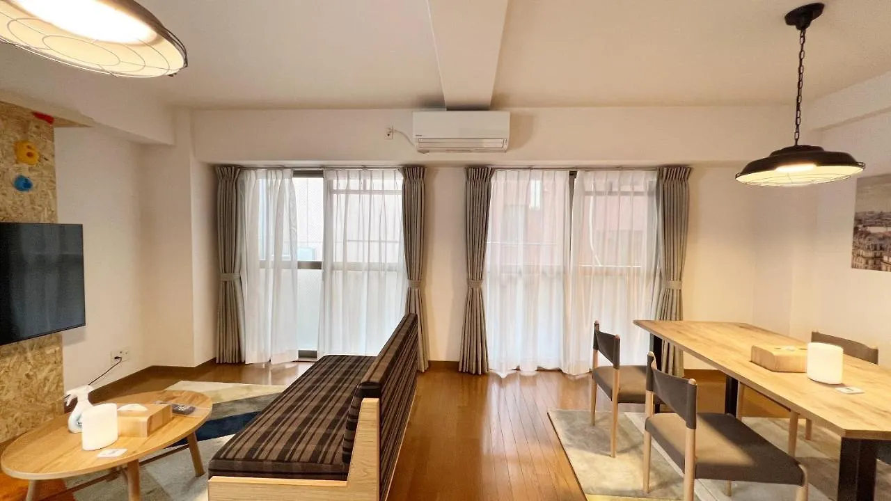 Dio Higashi Shinsaibashi Apartment Osaka